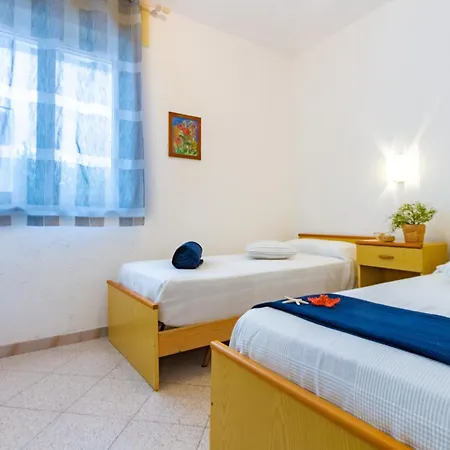 Apartment Casa 7 *