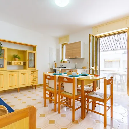 Apartment Casa 7 *